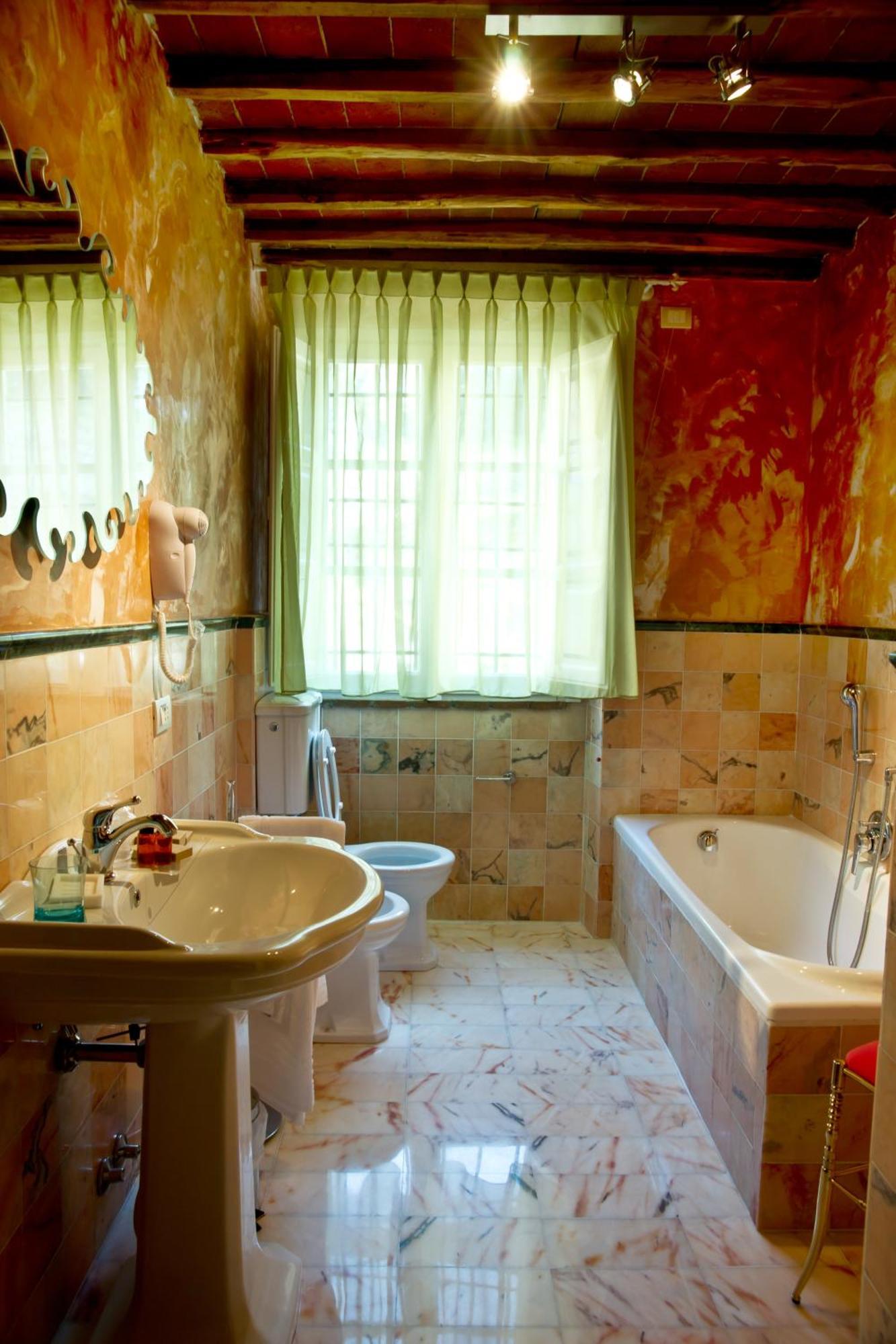 Suite Accommodation Mastiano Room photo